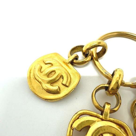 CHANEL CC Mark vintage Key Holder charm Gold Plated Gold - Picture 9 of 9